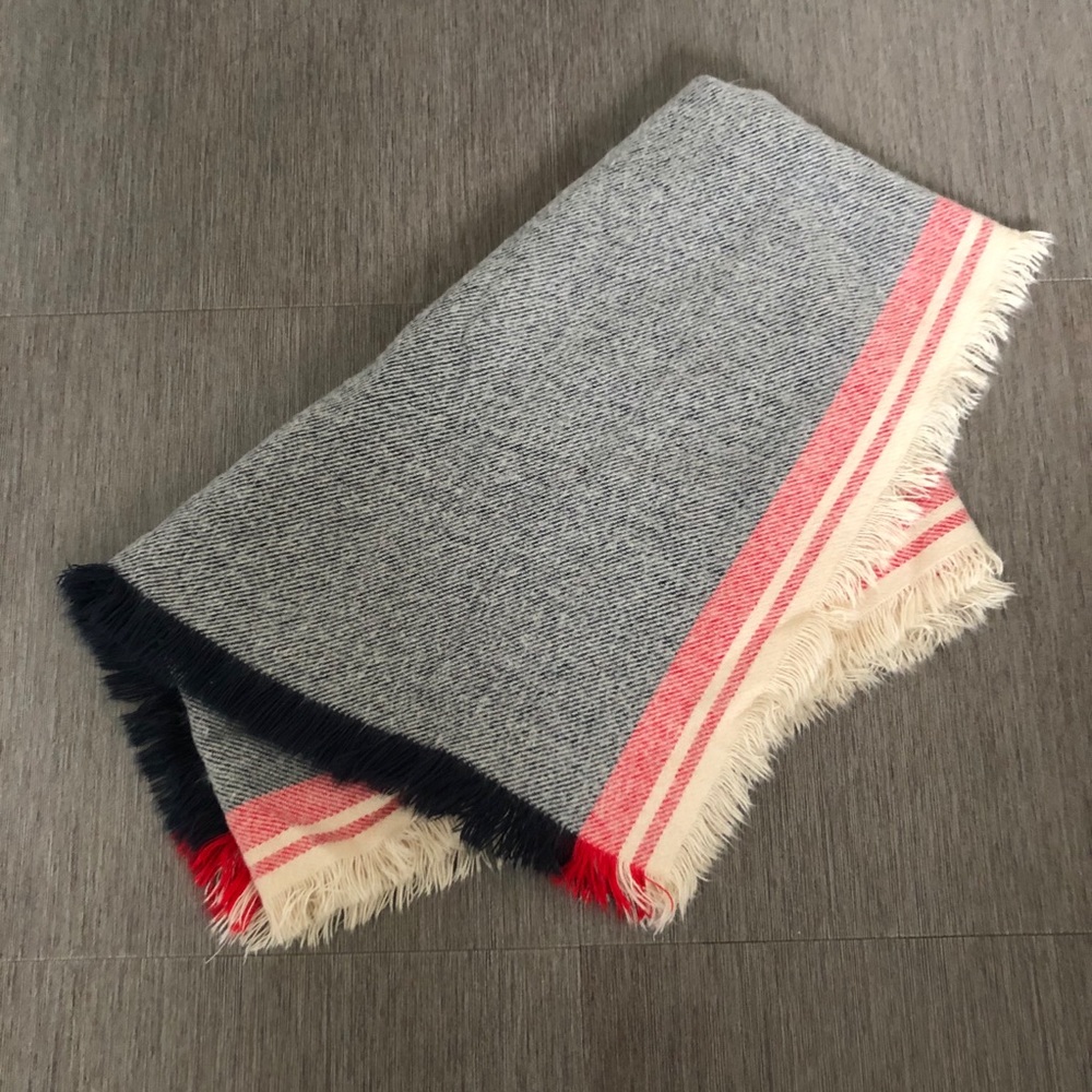 Scarf - Picture 3 of 3
